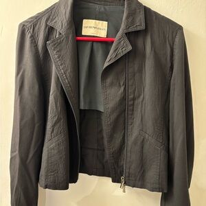 Emporio Armani Women's Charcoal Blazer. Very light material. Easy to style.